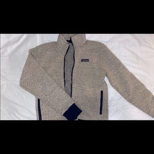Patagonia zip up sweater